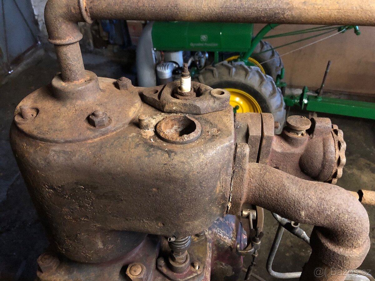 Stabilní motor Slavia 4 hp