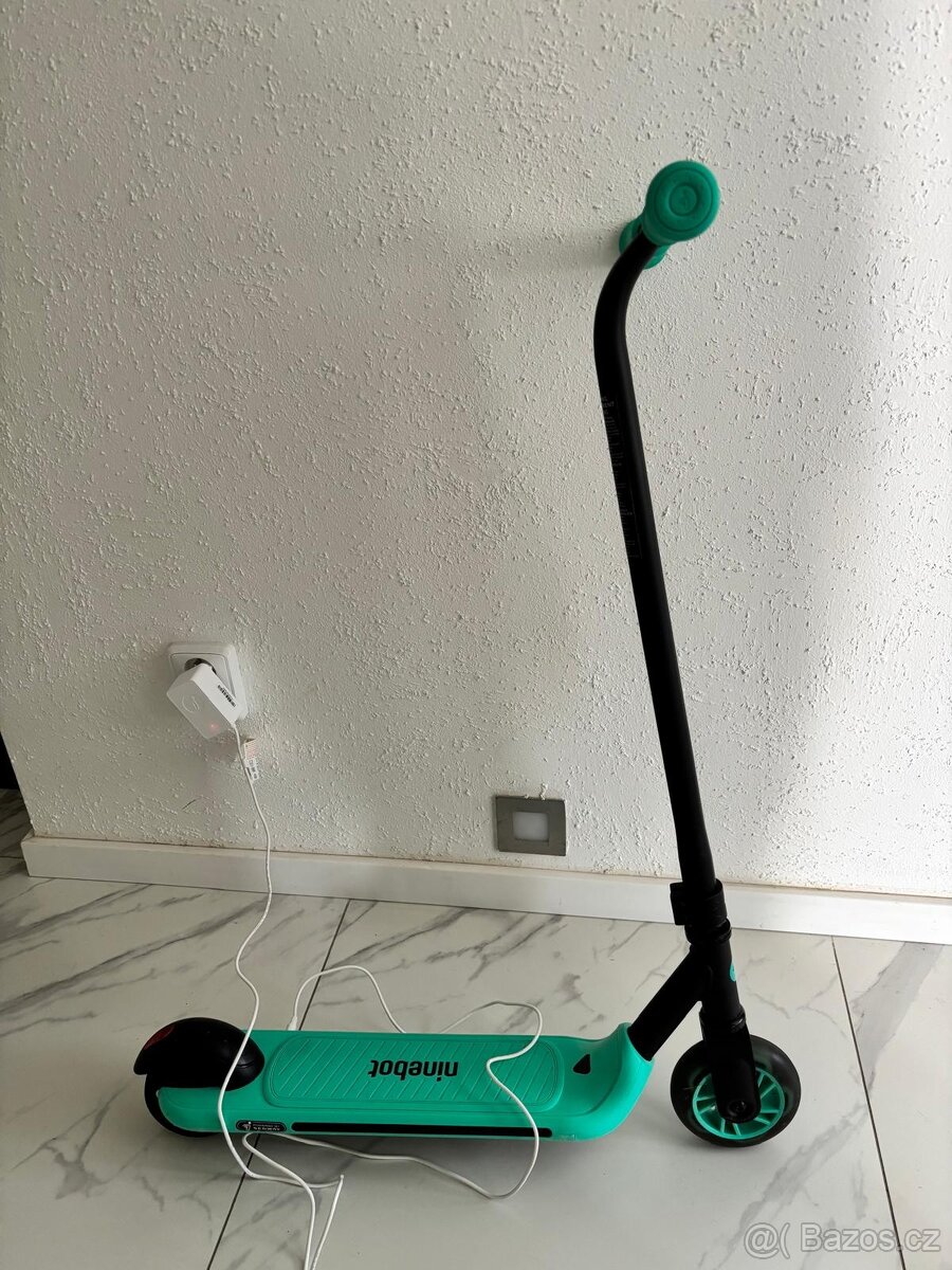 Elektro koloběžka pro děti