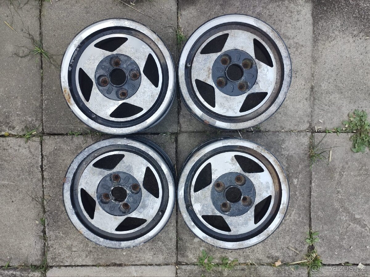 ALU Škoda Favorit R13