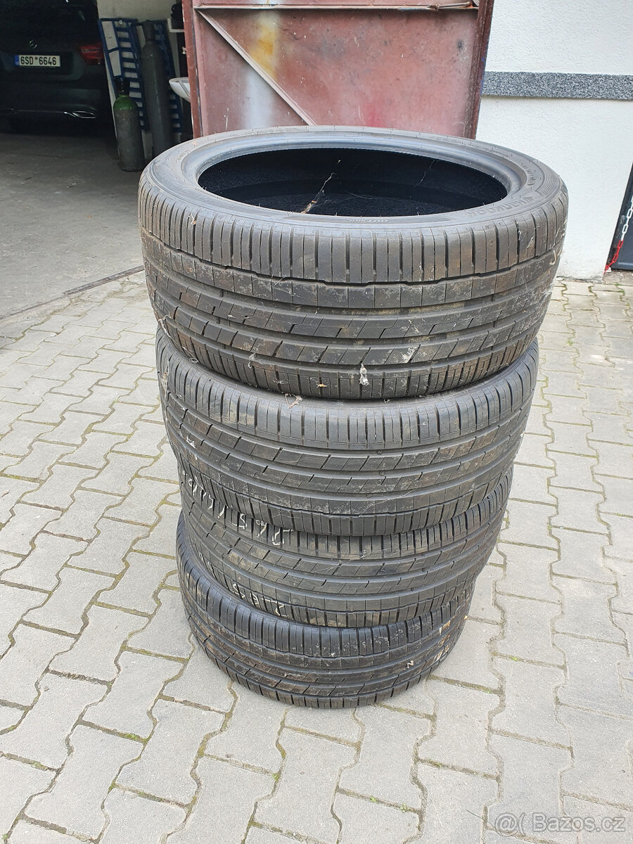 265 40 ZR 21 Hankook letní