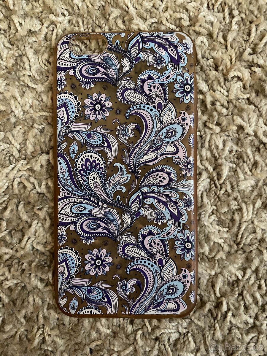 Kytickovany kryt na iPhone 6s Plus
