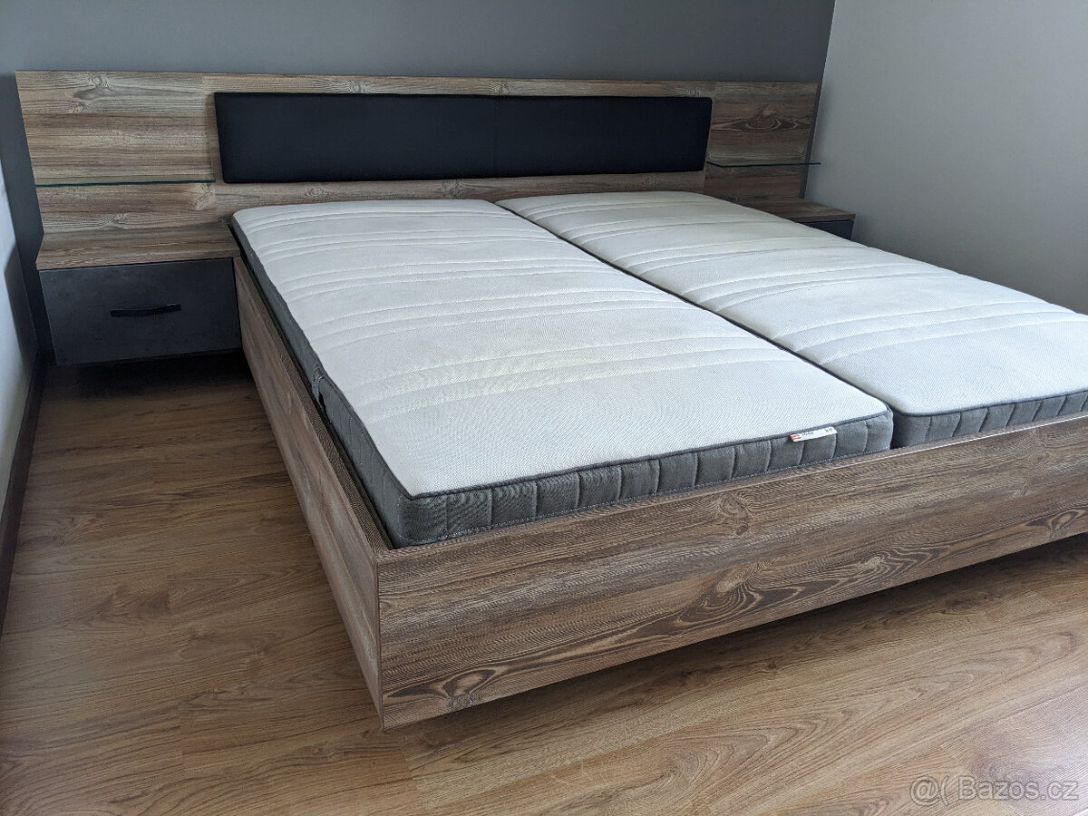 Postel s kvalitními rošty 200x180