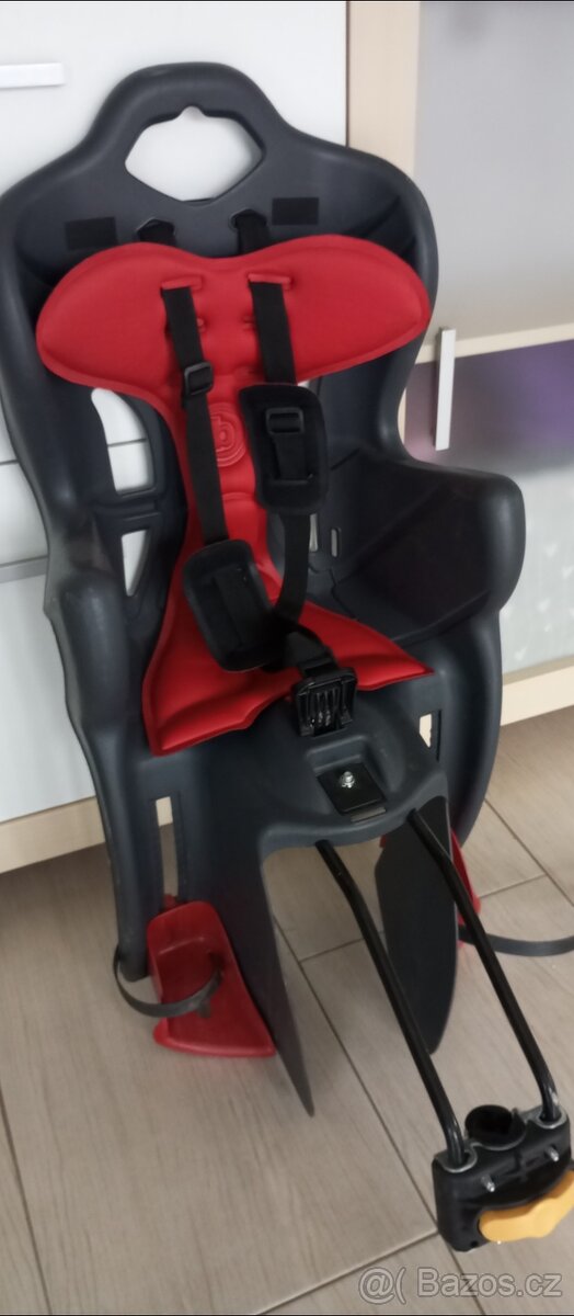 Dětská sedačka na kolo