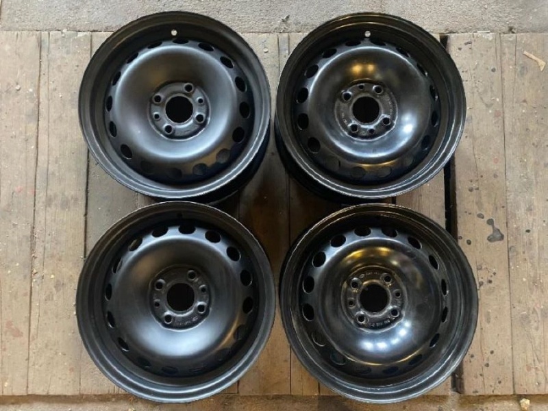 Disk plechový 4 x 98, CB 58,1, 5,5J x 14 H2, ET 37
