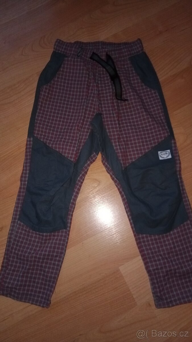 Sportovní kalhoty Neverest vel. 122