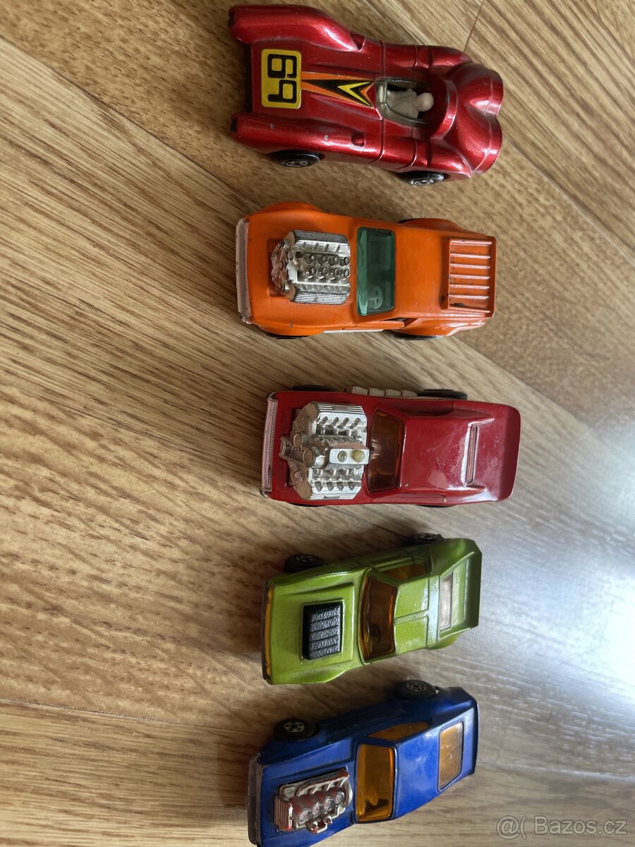 Auticka matchbox
