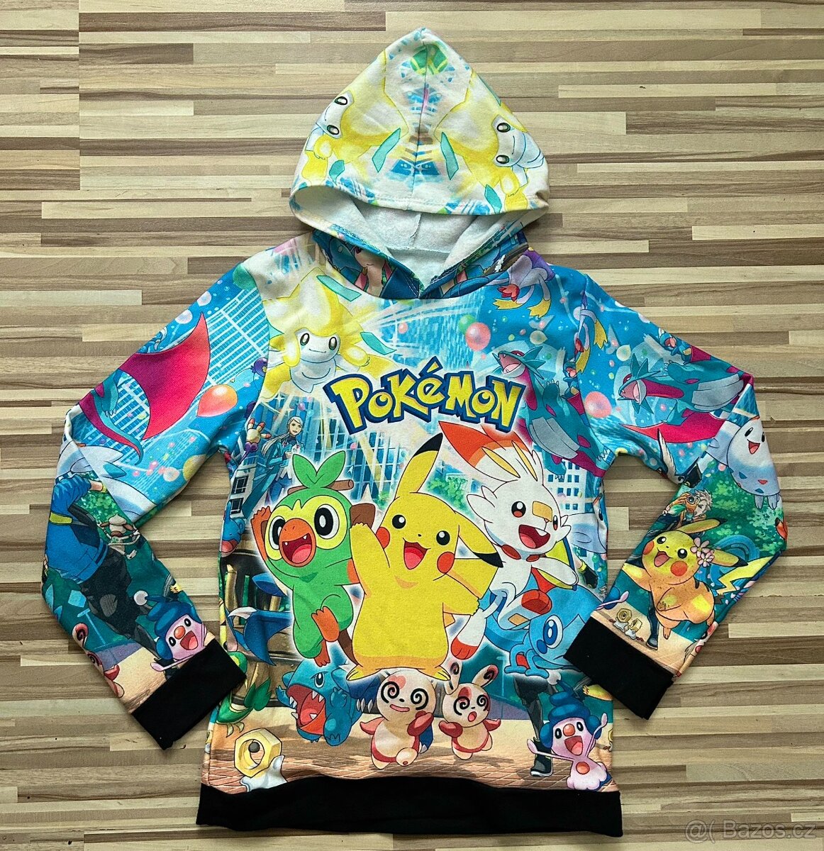 Pokémon mikina