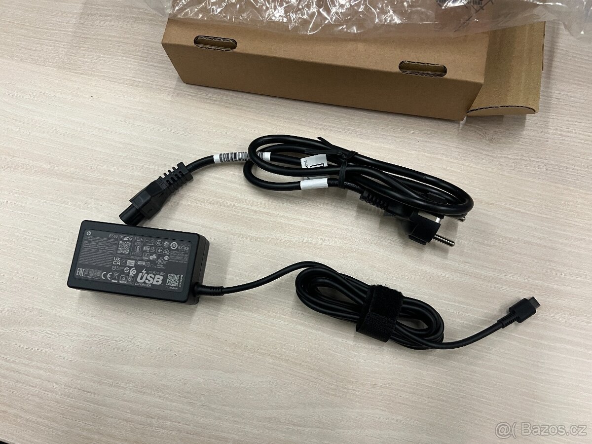 Napajeci zdroj original HP 65W USB-C.