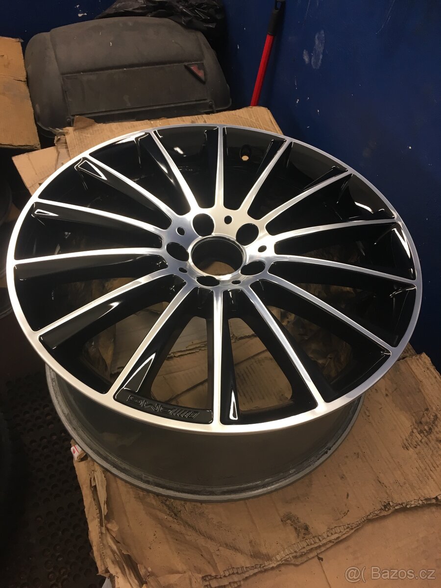 Alu kola MERCEDES AMG W213