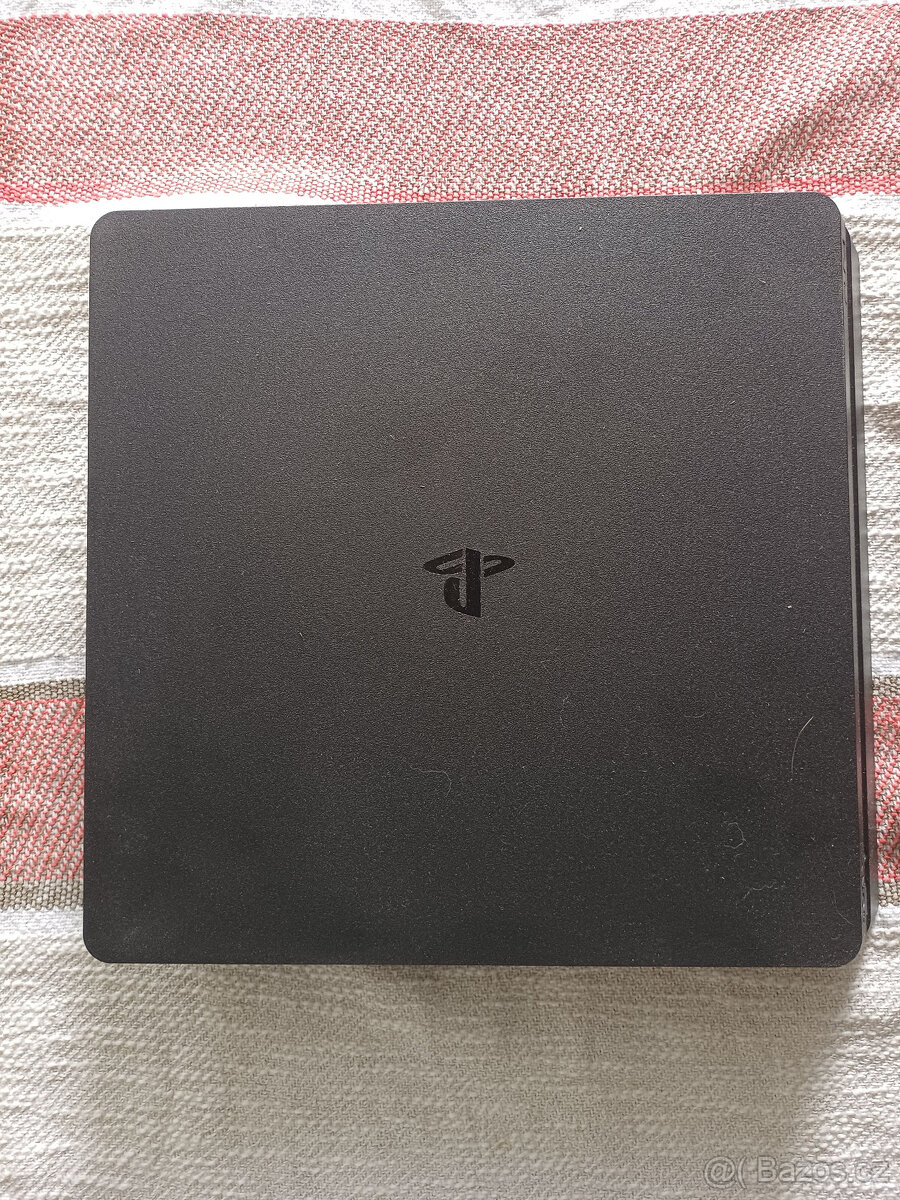 PS4 slim 500GB