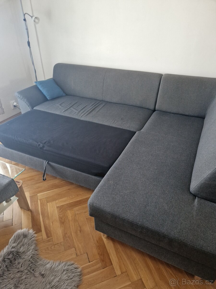 Tmavě šedá sedací souprava rozkládací