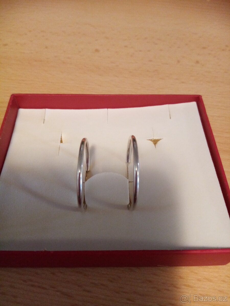 Náušnice stříbrné kruhy velikost 3 cm