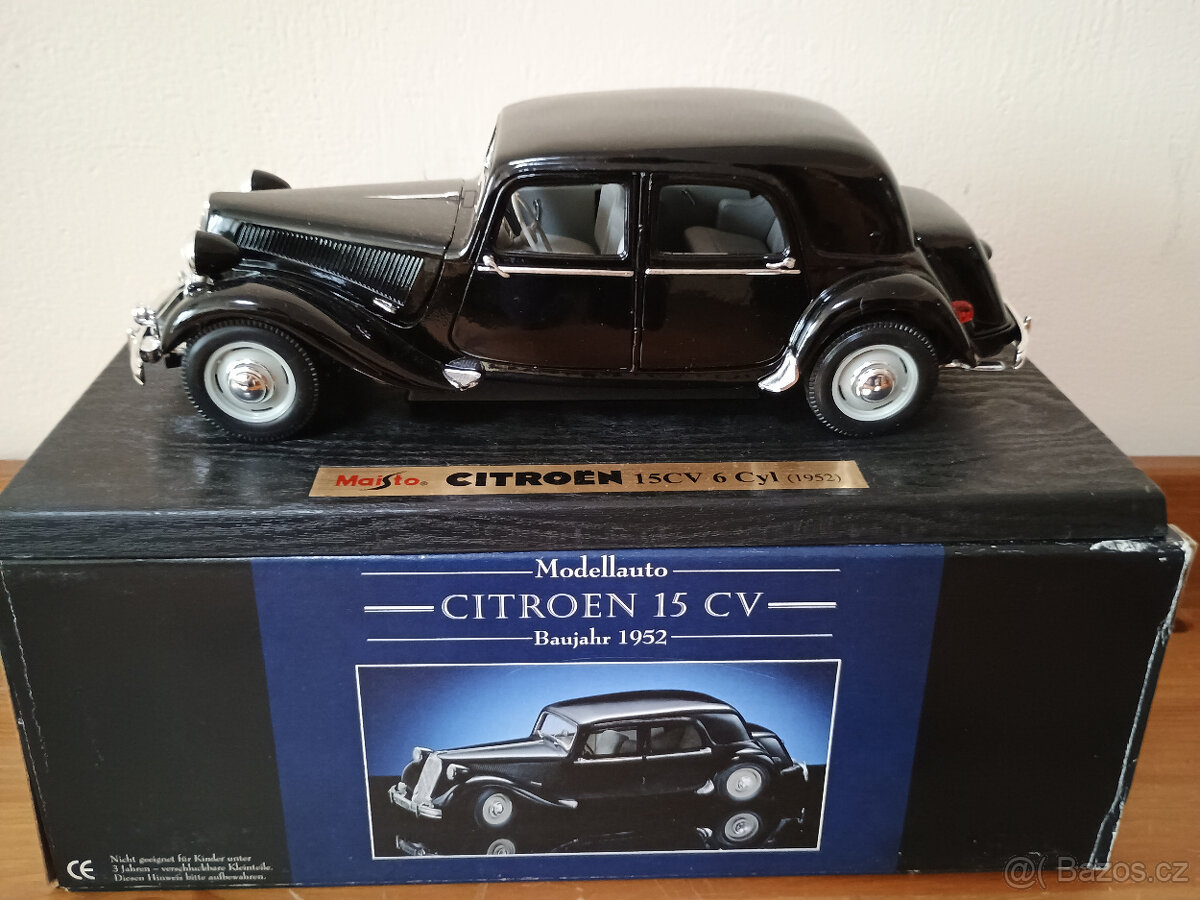 1:18 Maisto/Tchibo - Citroen 15 CV (1952)