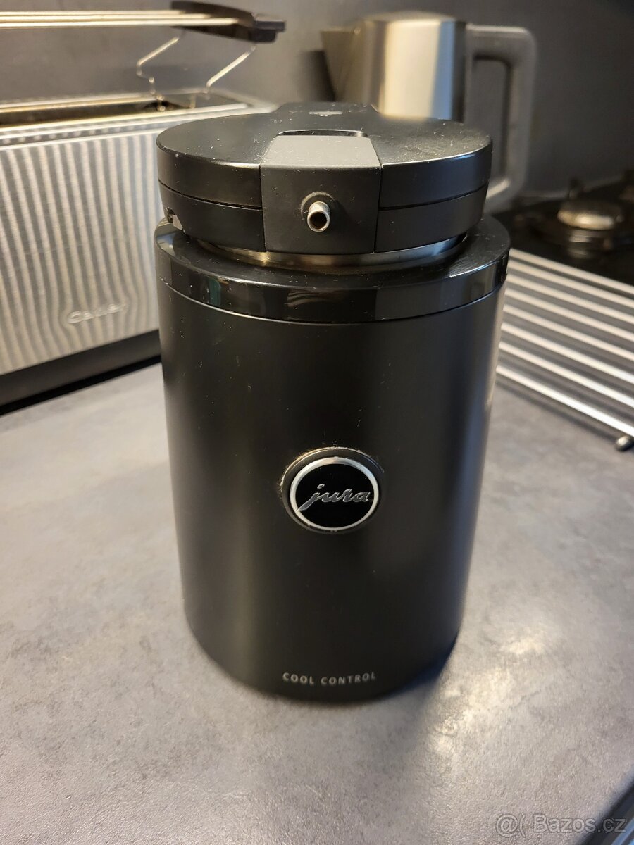 JURA COOL CONTROL CHLADNIČKA