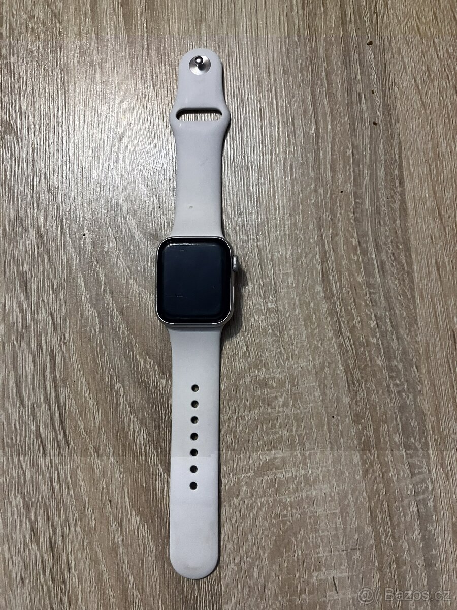 iWatch SE