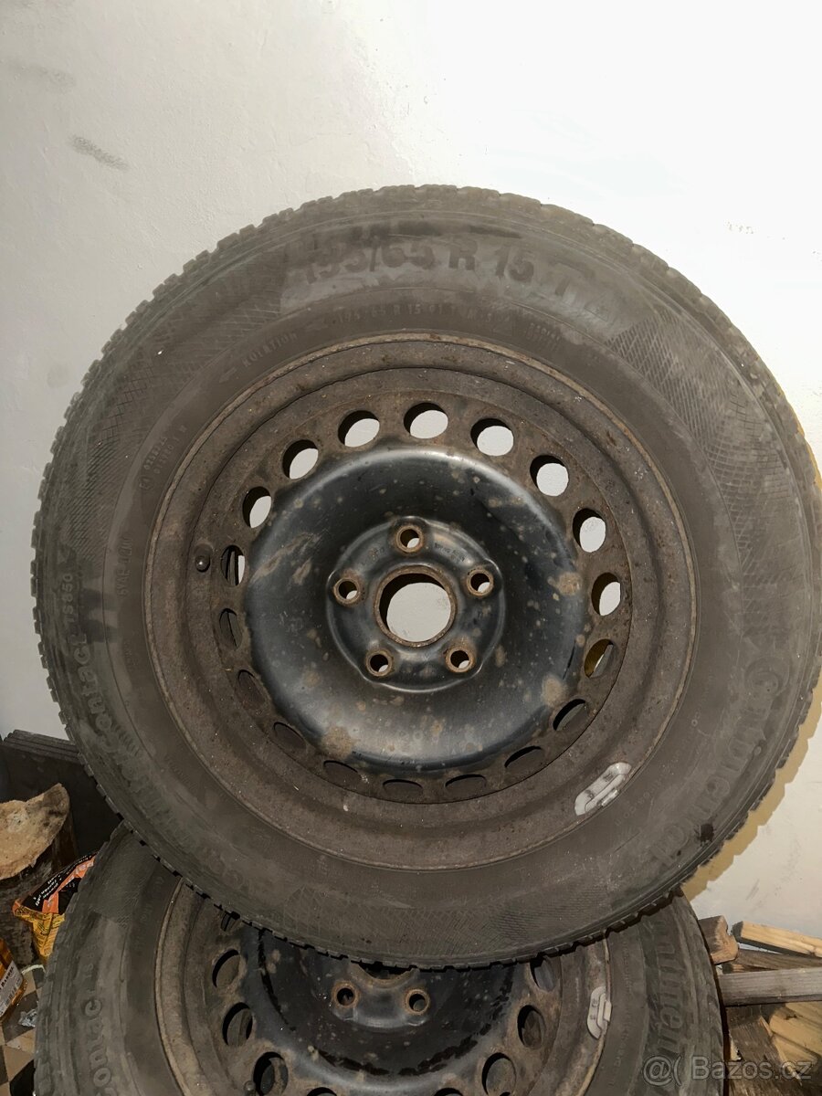 Zimní pneu 195/65/15 5x112