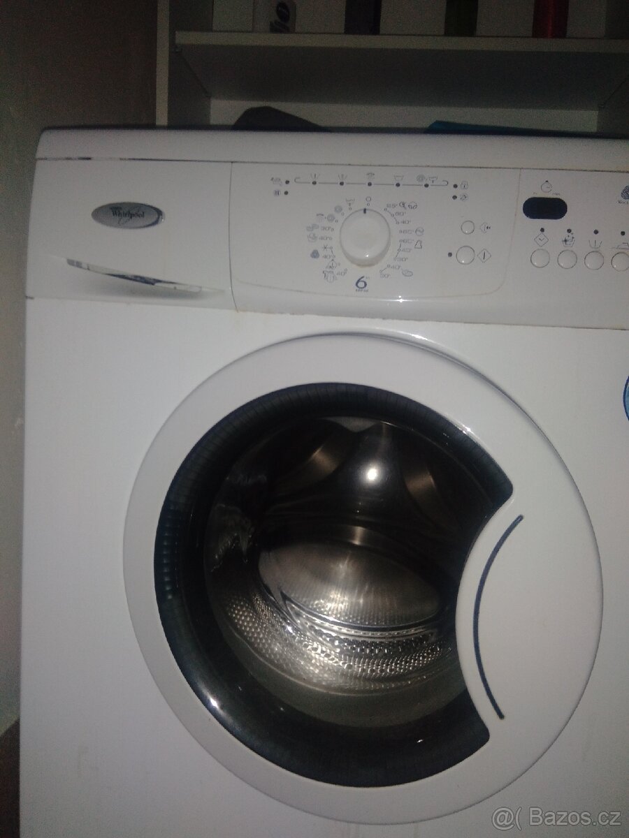 Elektrická trouba a pračka Zanussi