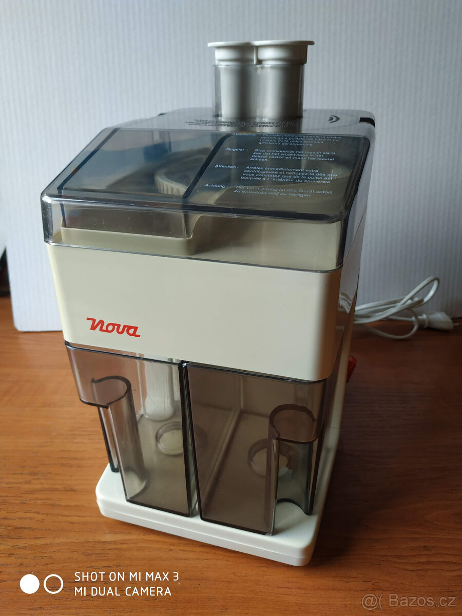 odšťavňovač Nova