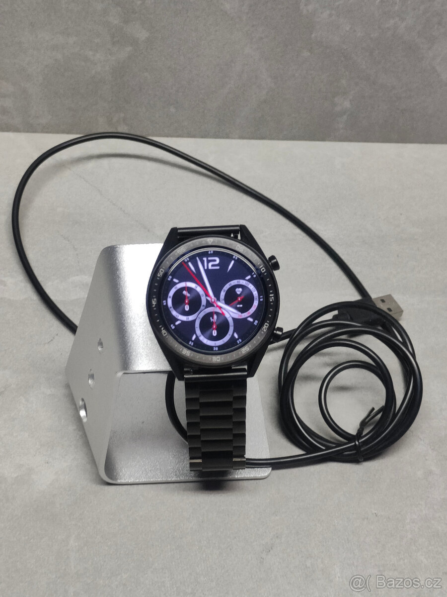 Huawei Watch GT Sport černé kovový pásek a nabíjecí stojánek