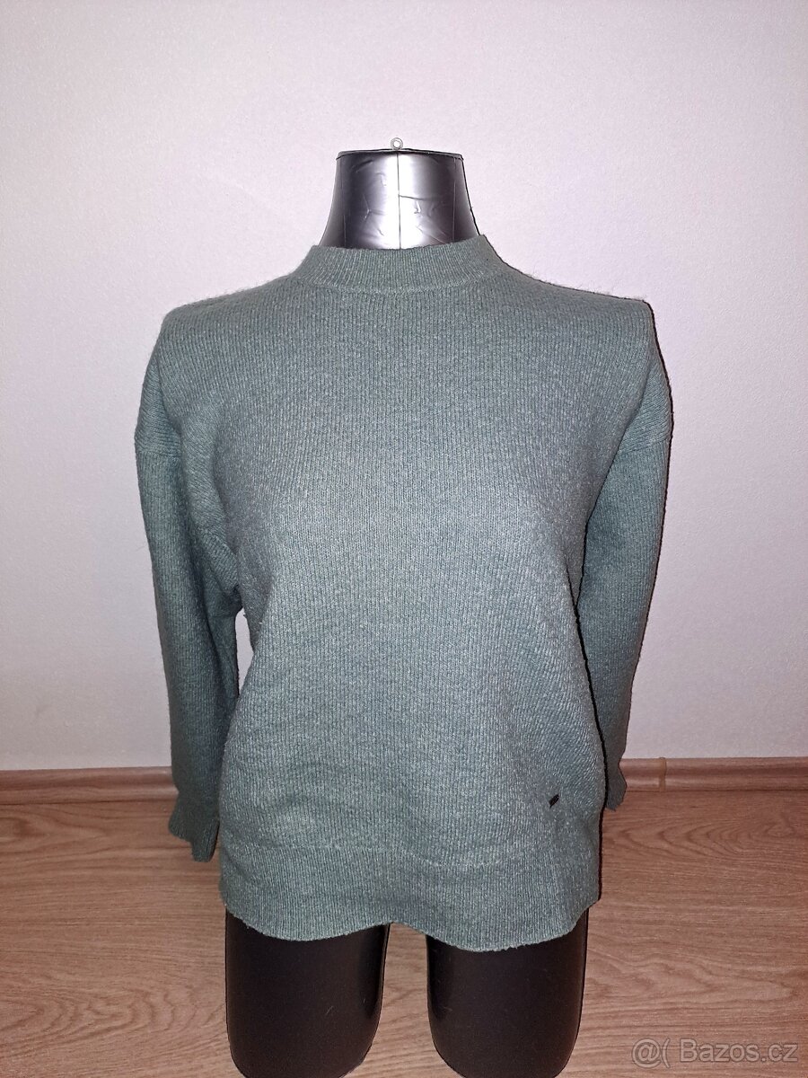 Svetr vel.40