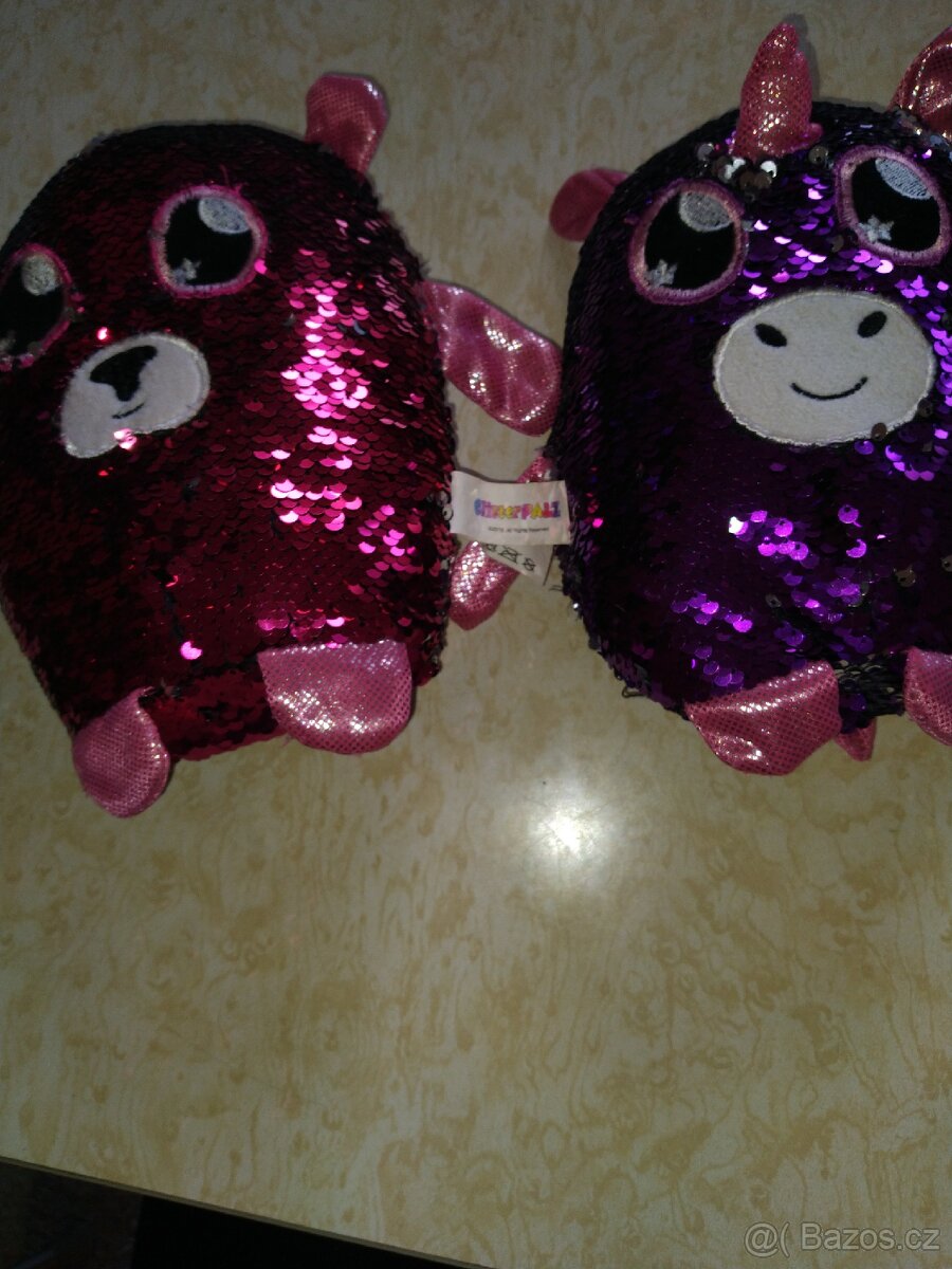 flitrové hračky medvídek a jednorožec