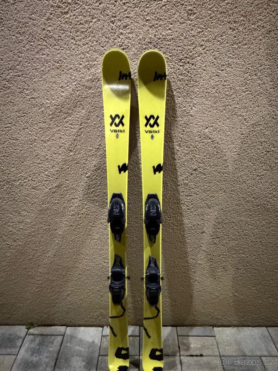 Freestylove lyže völkl