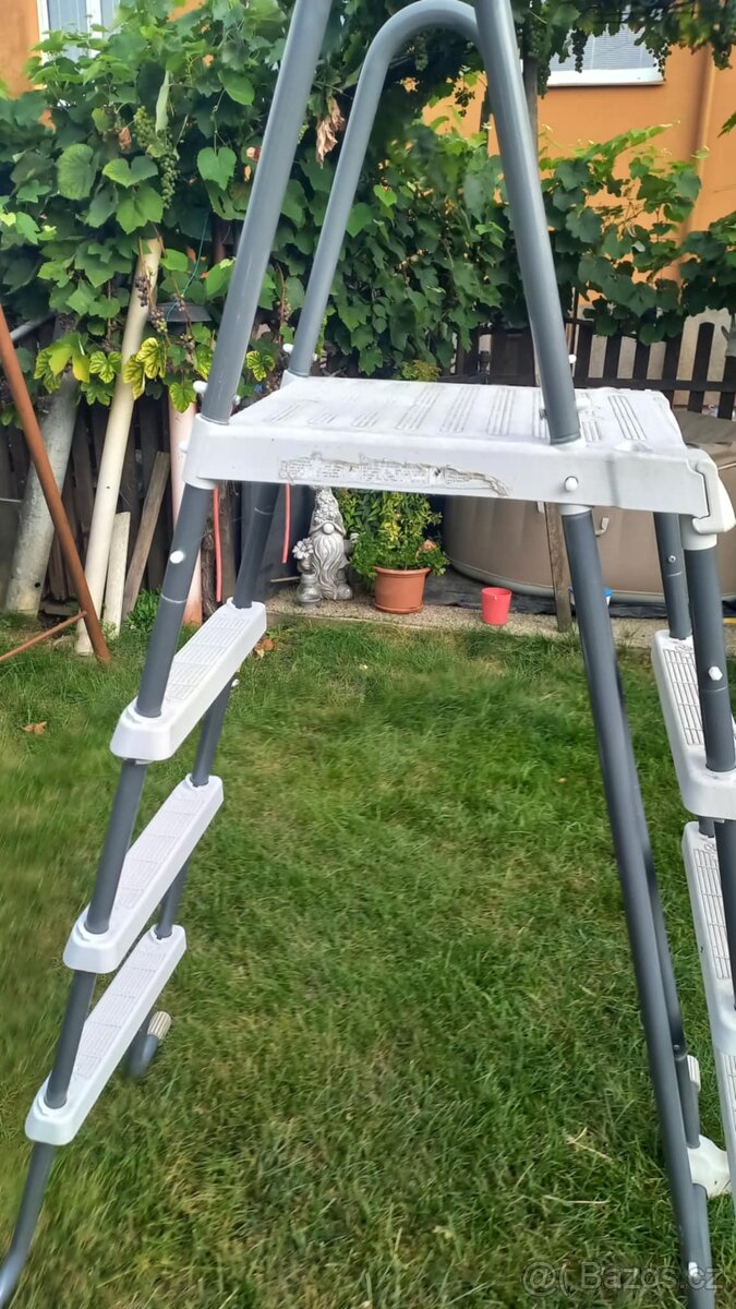 Bazénové schody Marimex