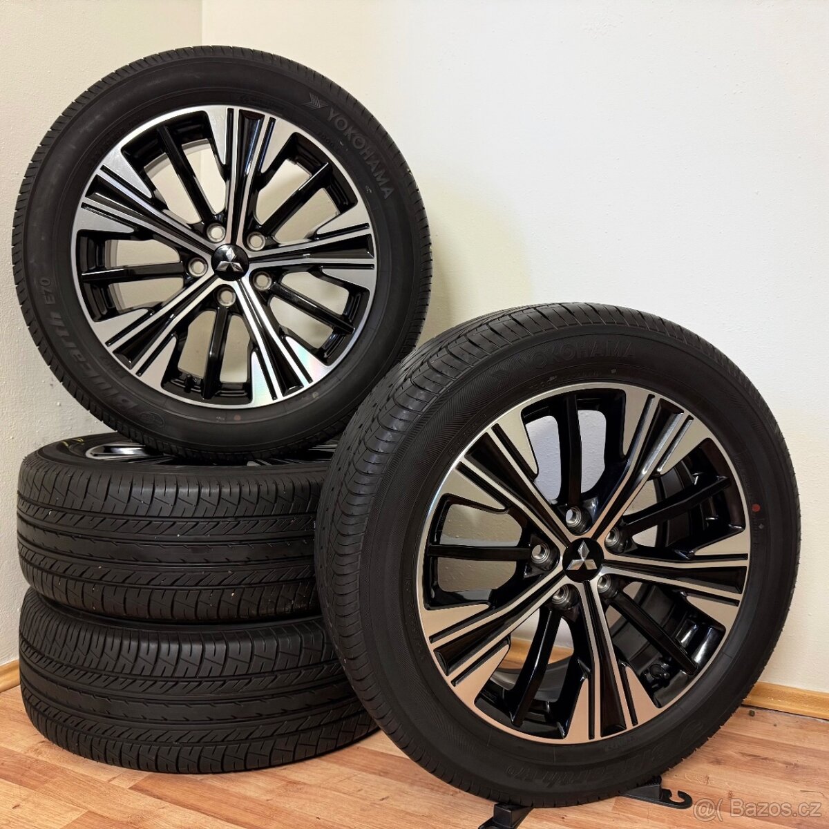 MITSUBISHI ECLIPSE CROSS 5x114,3 R18 ET38+LETNÍ 225/55R18
