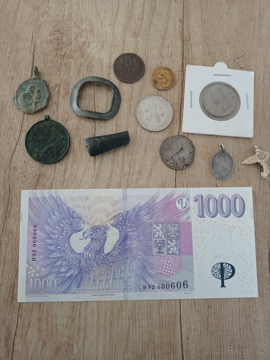 Mince + 1000KČ ČNB