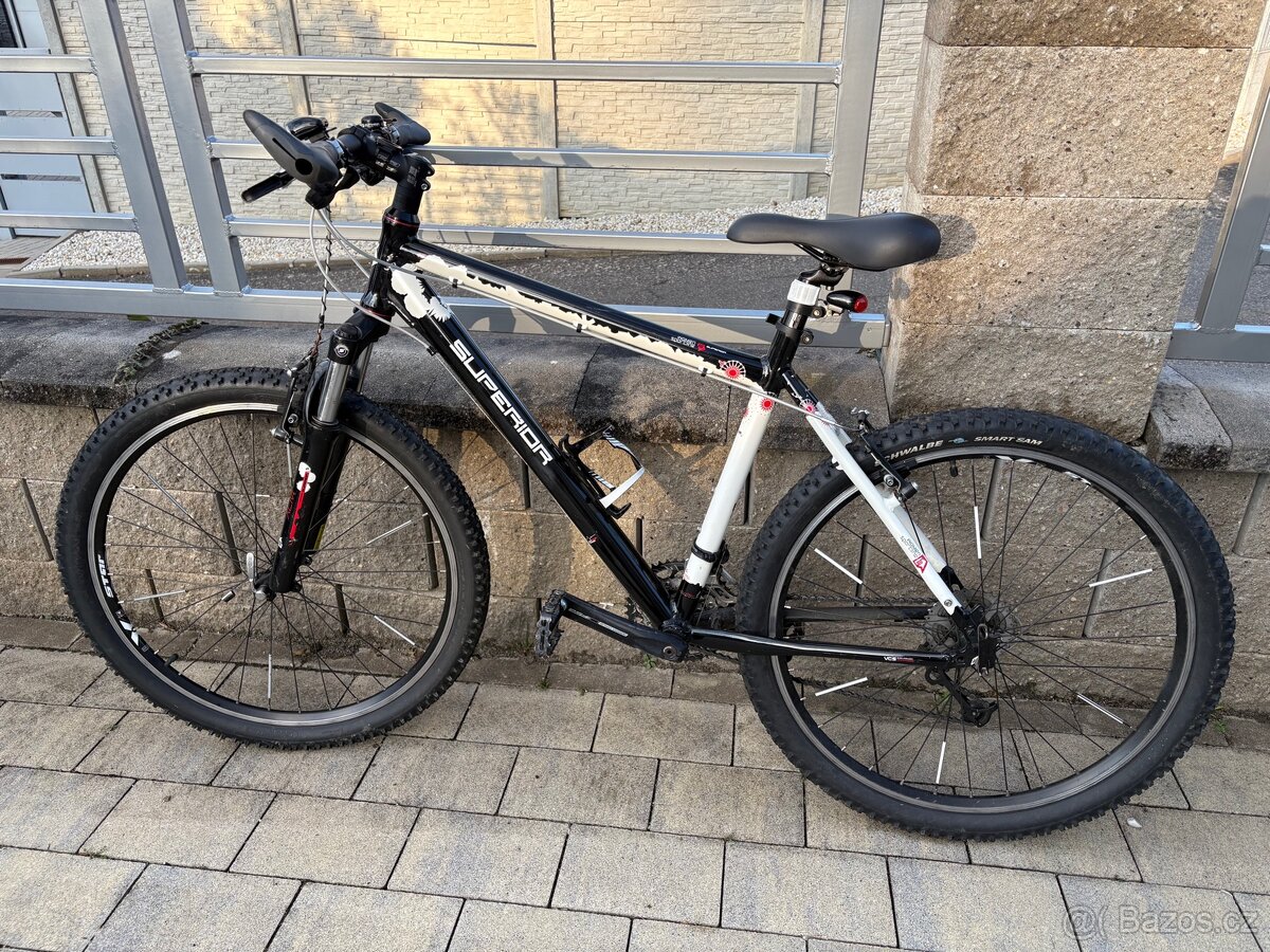 Dámské horské kolo Superior 845, M, 27,5”