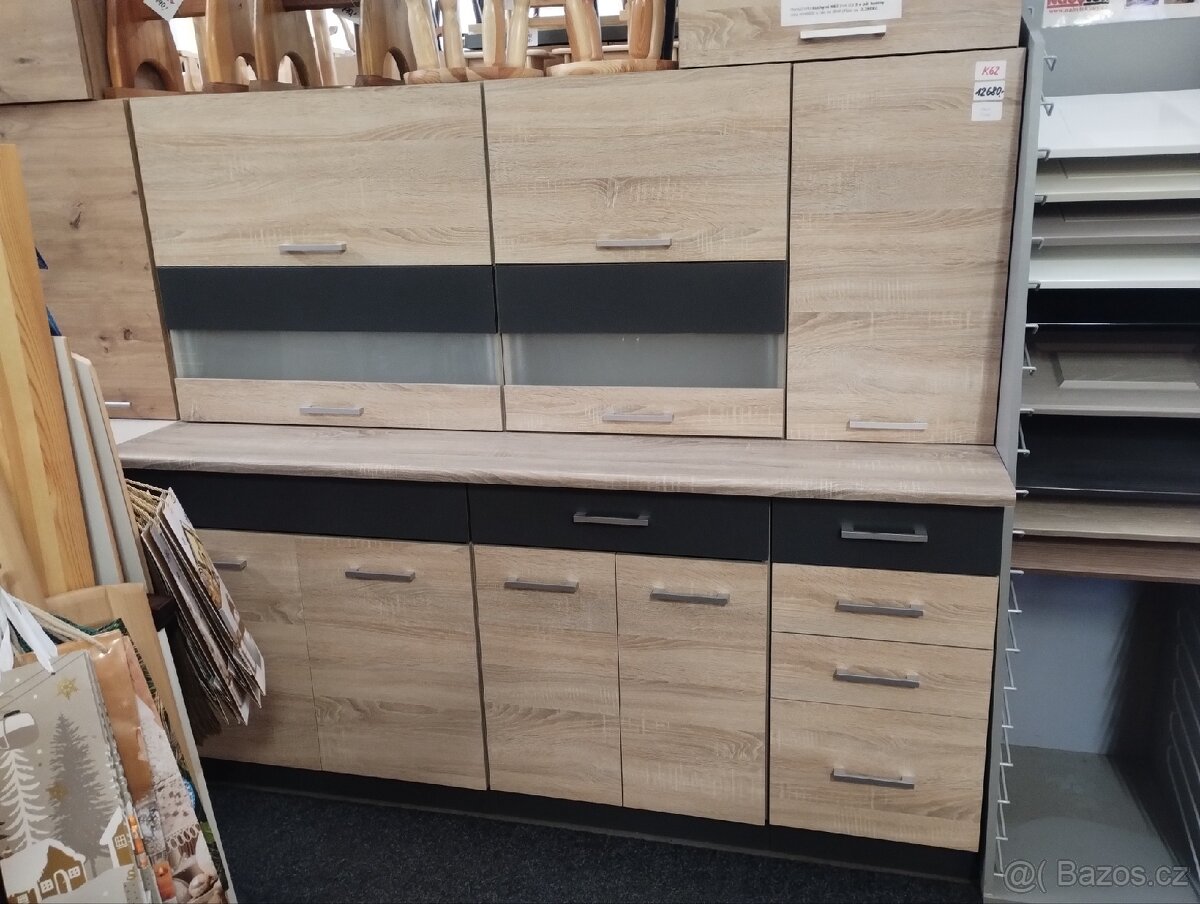 Kuchyňská linka 180+60 cm