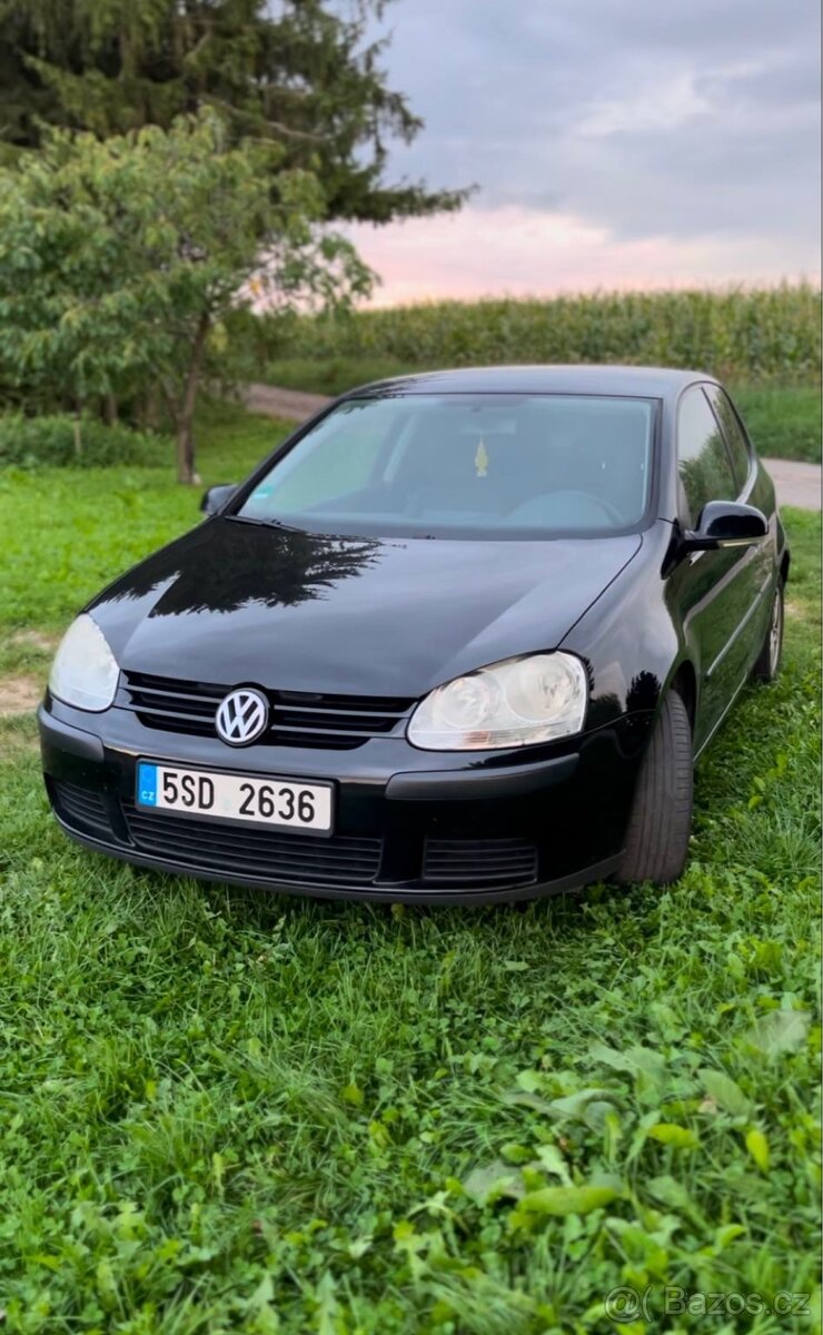 Vw Golf V na opravu nebo ND