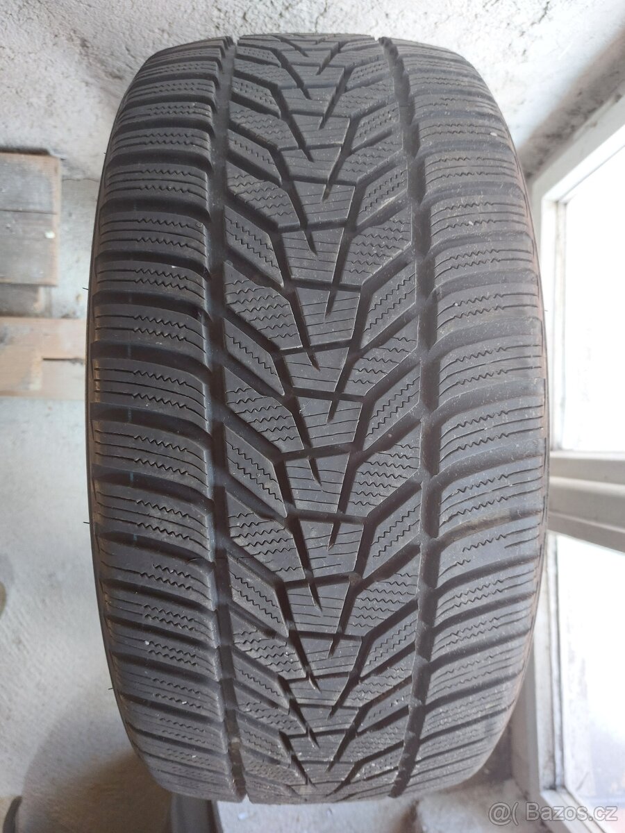 Hankook icept evo3