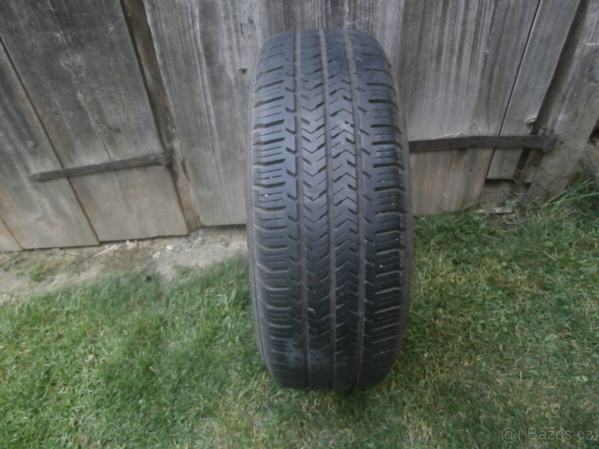 Pneu Michelin Agilis 51 205/65 R15C Kusovka