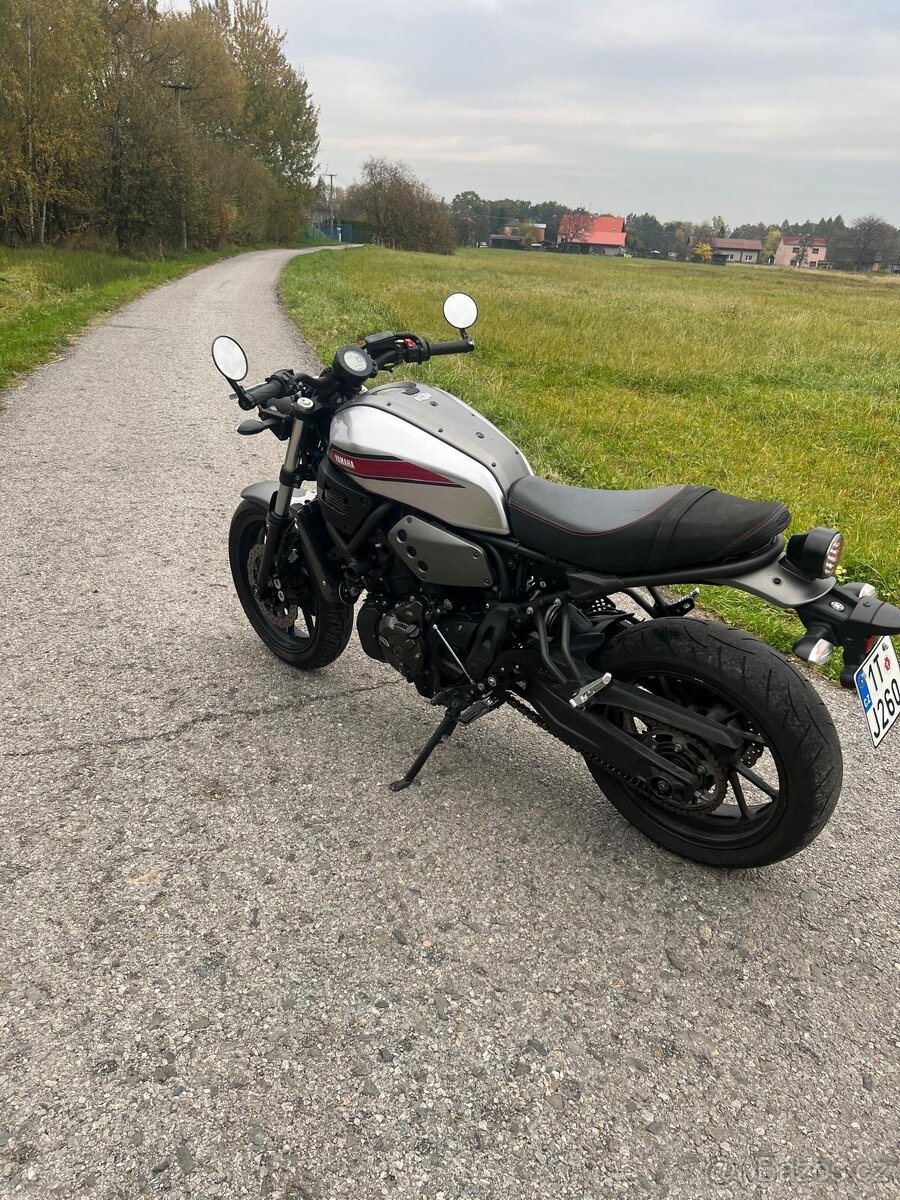 Yamaha 700 xsr
