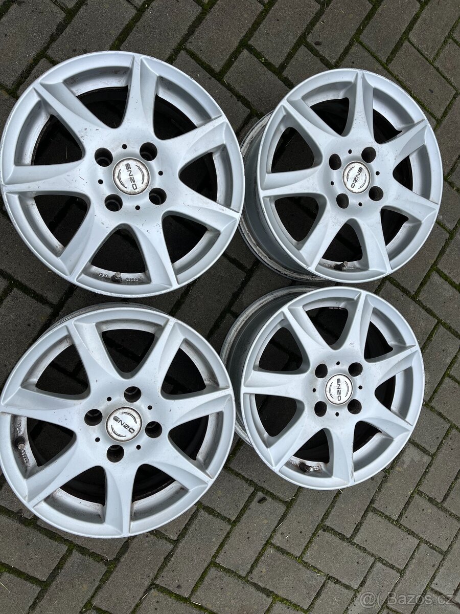 4x litá kola 4x108 R15