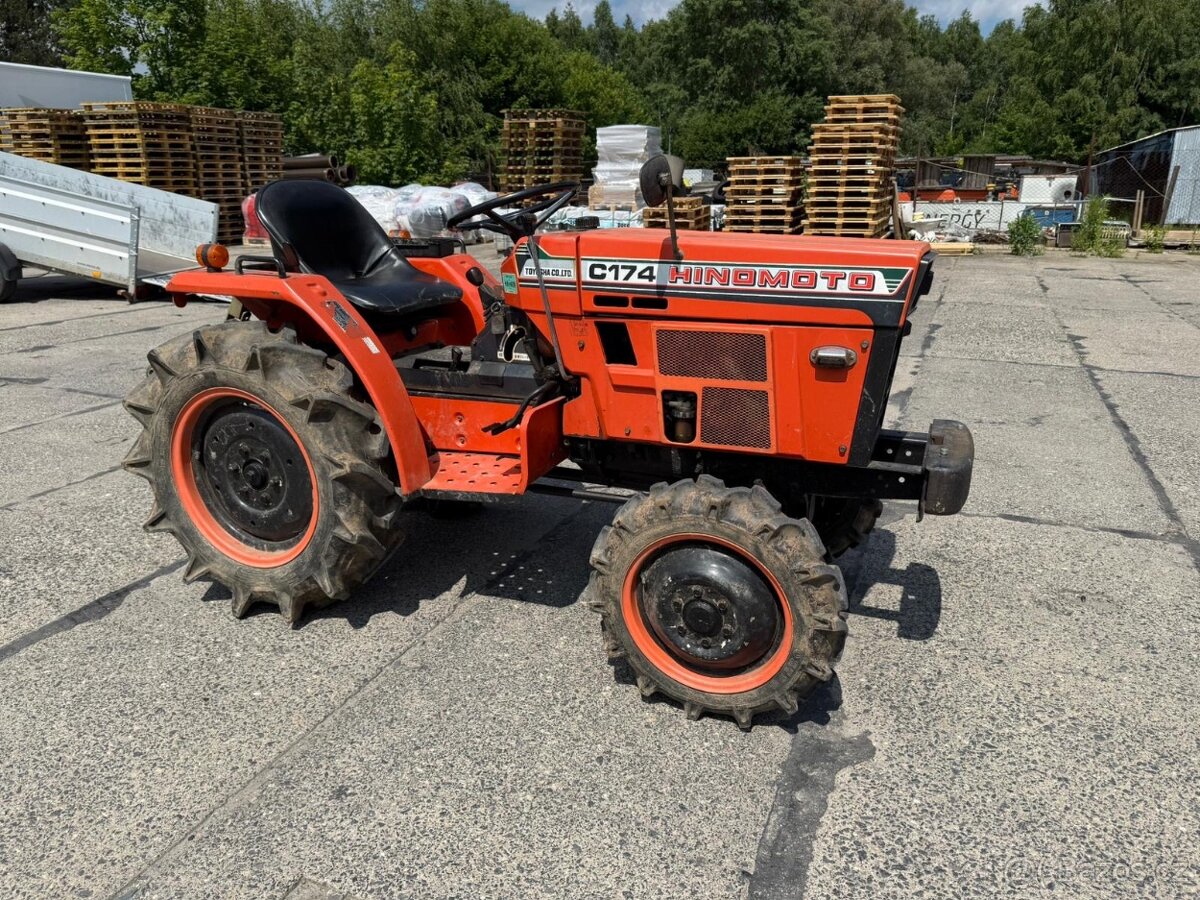 Malotraktor Hinomoto C174 4x4