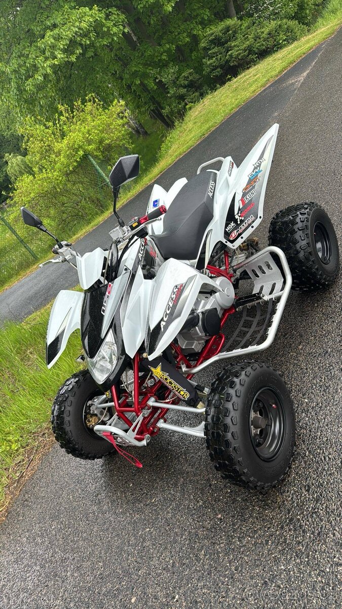 Access Tomahawk 400