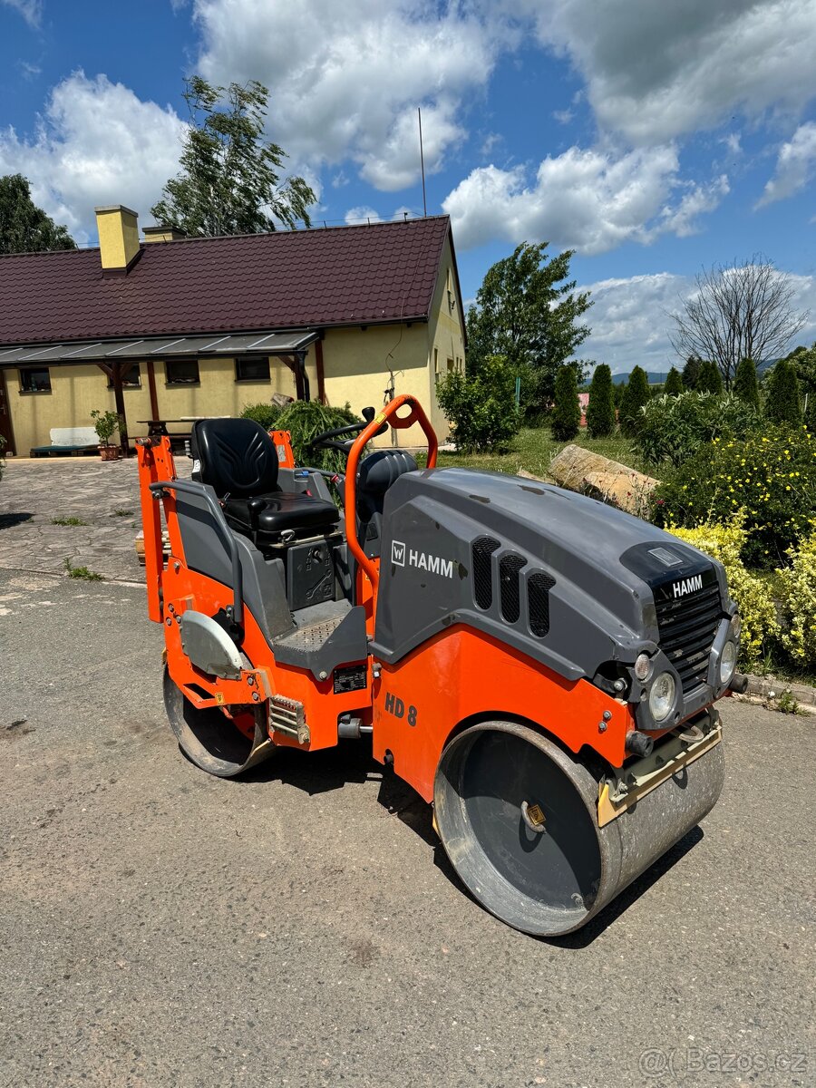 Vibracni valec Hamm hd8 260mth 2021 1.6 tun