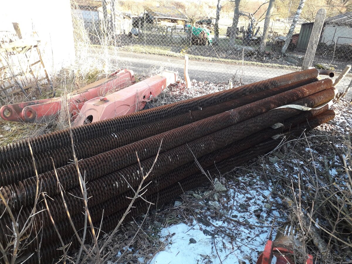 Radiator žebrový (registr)