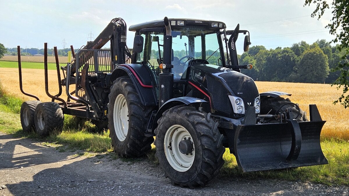 Valtra N134 Hitech + Vyvážečka