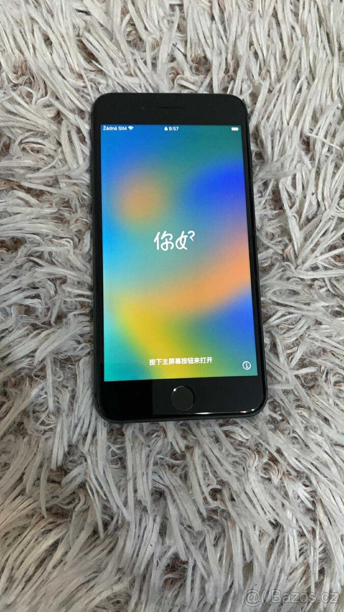 iPhone 8 Plus 64Gb Šedý Top stav