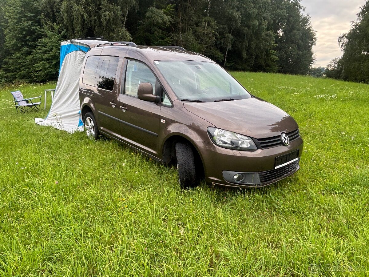 Volkswagen Caddy Tramper 2.0 TDI CR 103 kW - Originál úprava