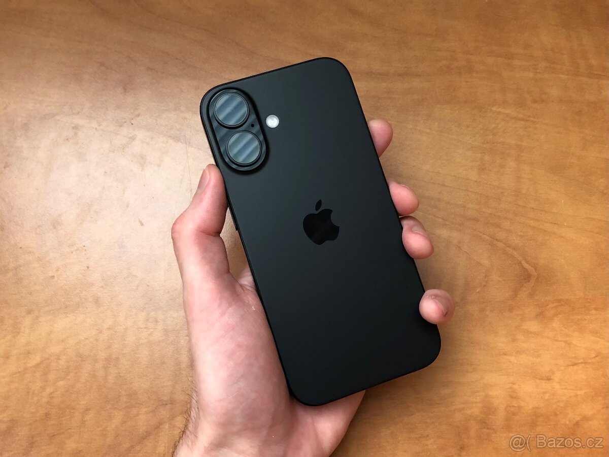 Apple iPhone 16 128GB - černý