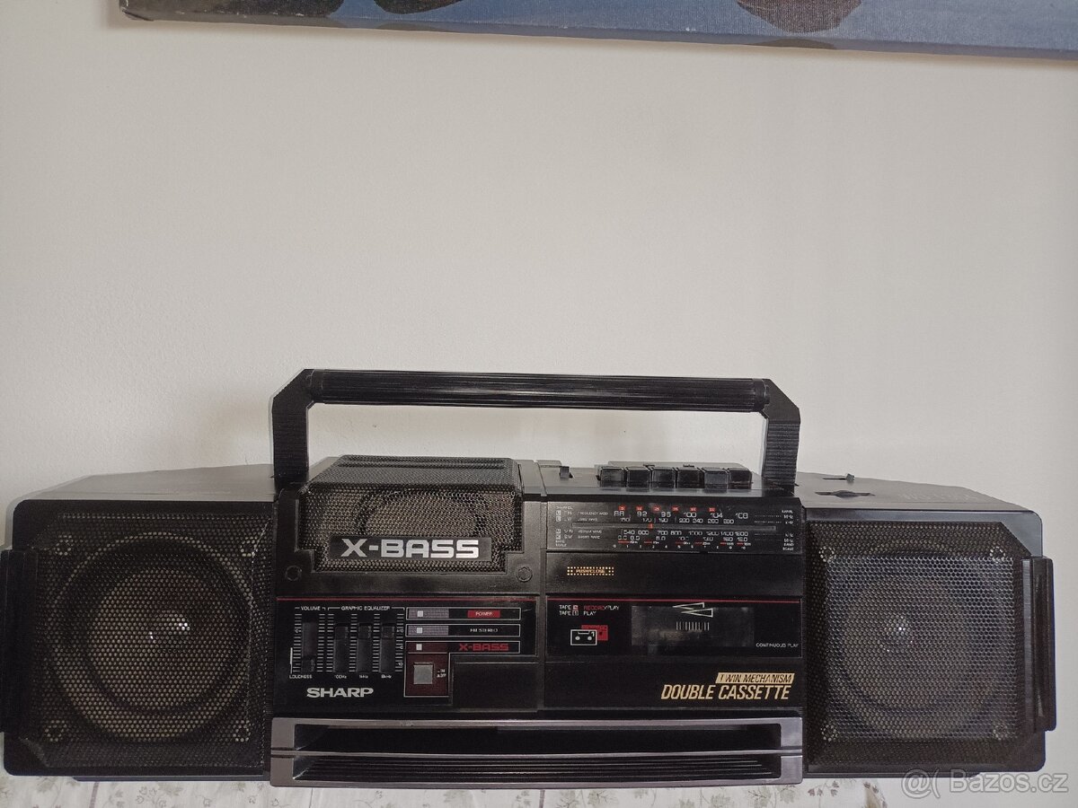 Sharp WQ 354 radiomagnetofon retro 2 kazeťák