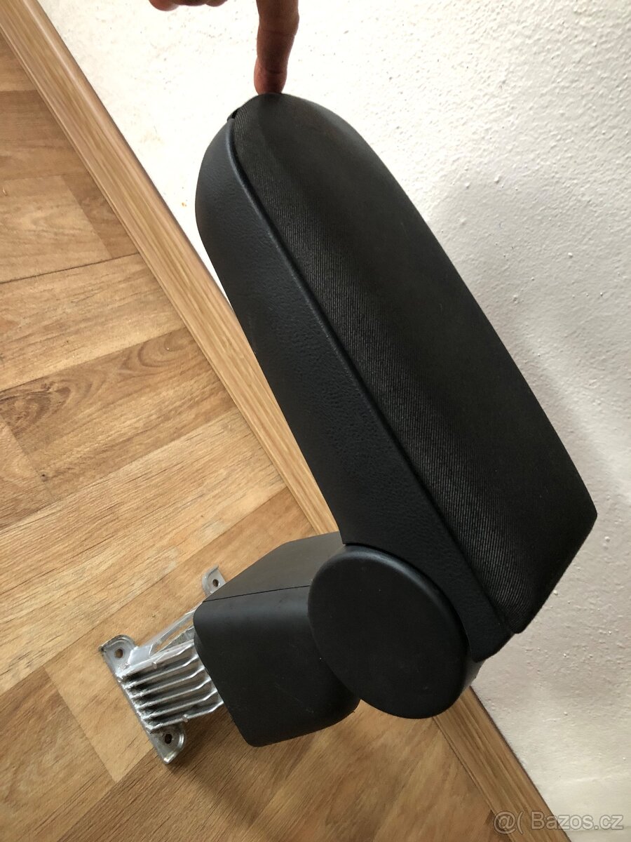 LOKETNÍ OPĚRKA ŠKODA FABIA 2 ROOMSTER ORIGINAL SADA KOMPLET