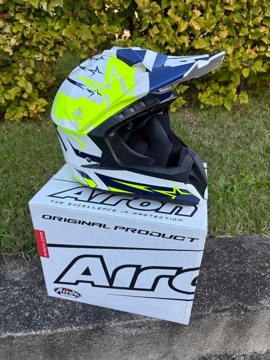 Moto helma Airoh XS