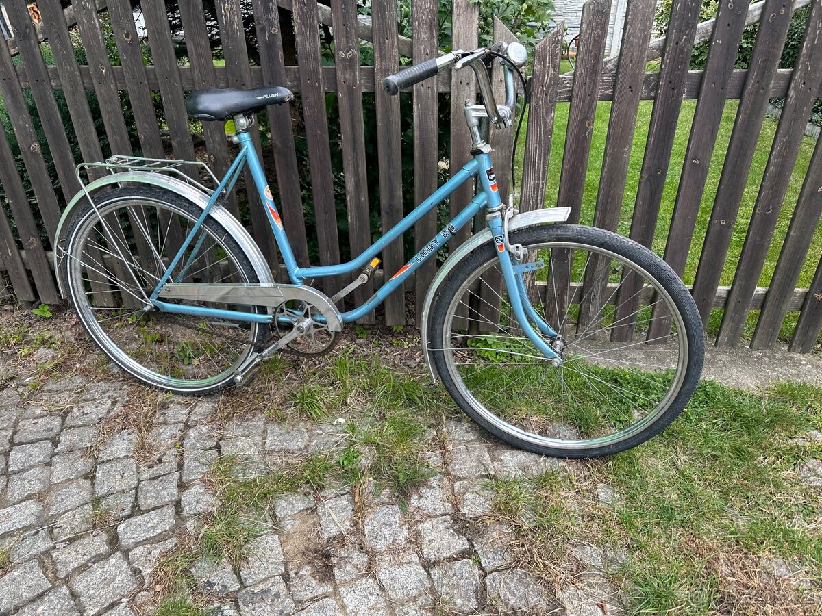 Dámské československé jízdní kolo Velamos Lady 26
