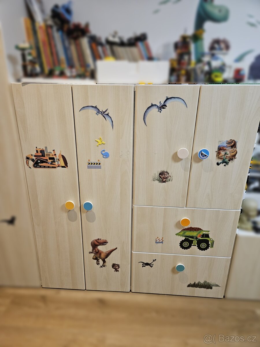 IKEA STUVA dětský nábytek - skříň menší