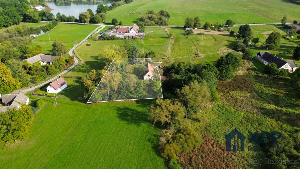 Prodej stavebního pozemku 2 383 m², Štiptoň, Nové Hrady